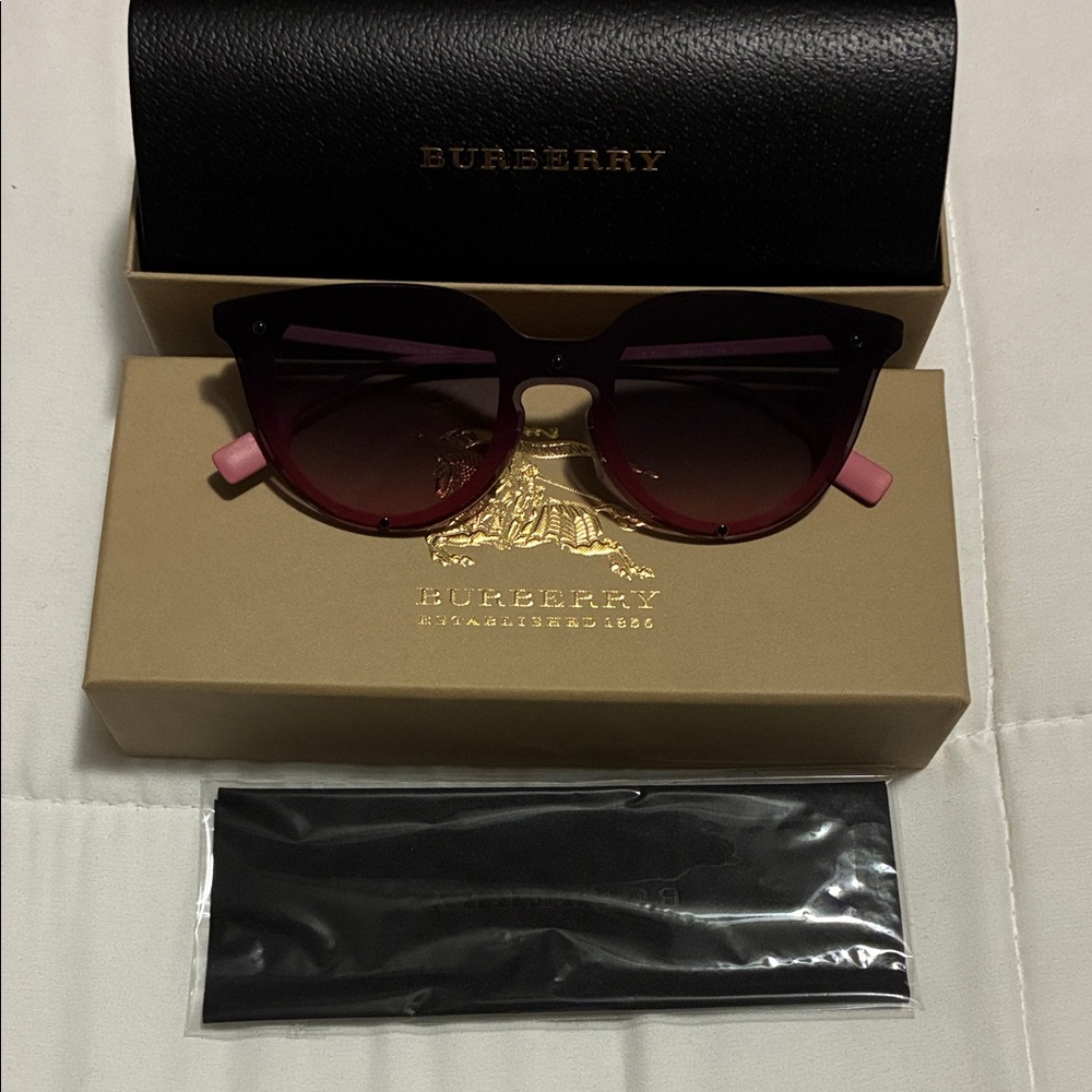Burberry Gradient Pink Sunglasses